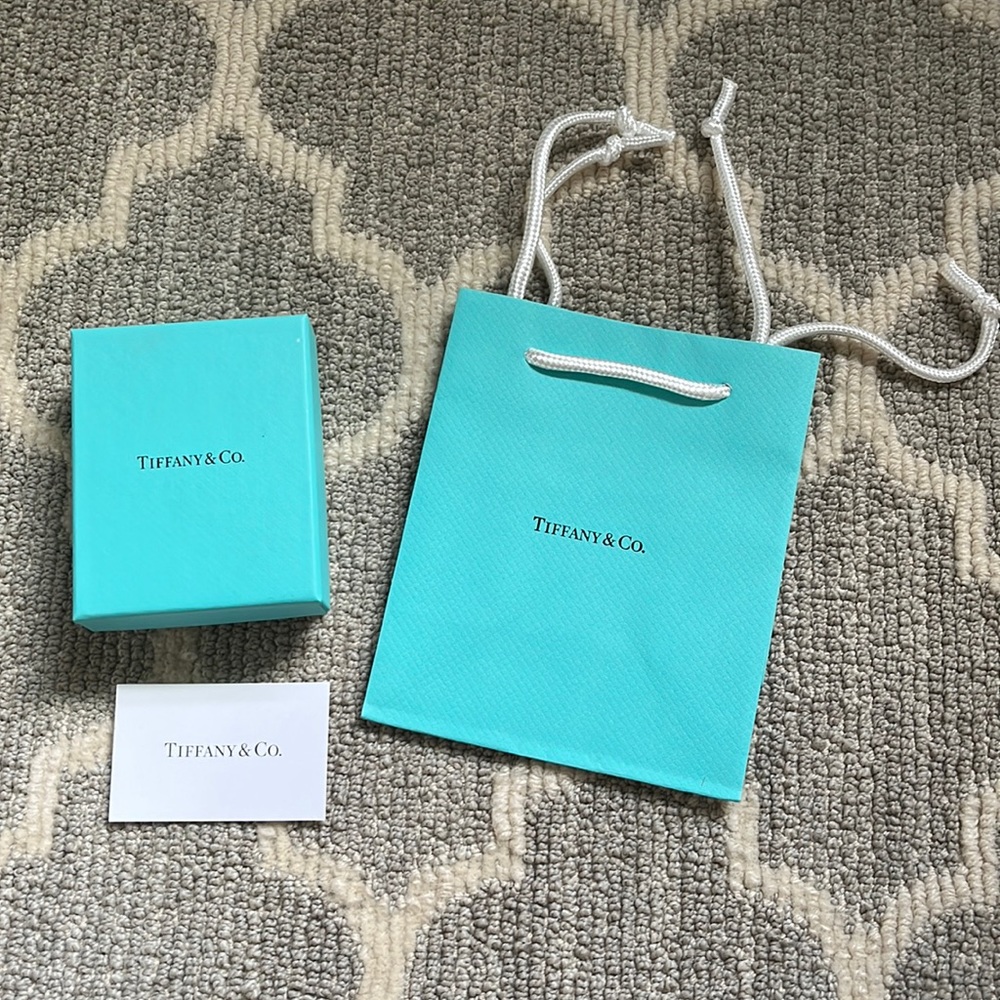Tiffany box & gift bag